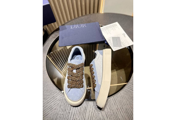 DR B33 LOW-TOP SNEAKERS DR-136