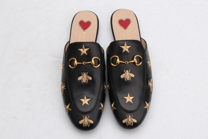 guc loafer