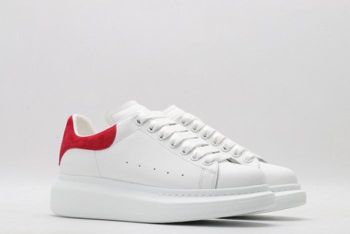 alex mcqu sneakers