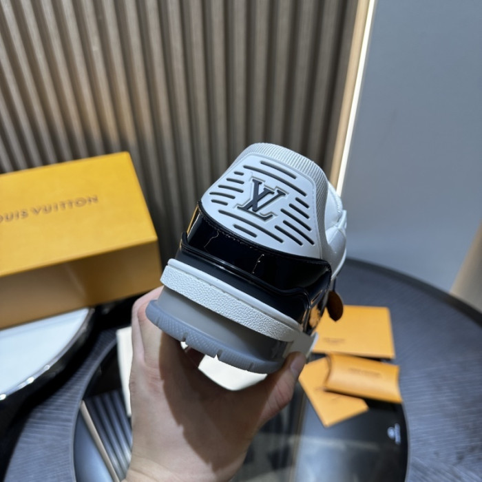 LOVT SNEAKER lv-446