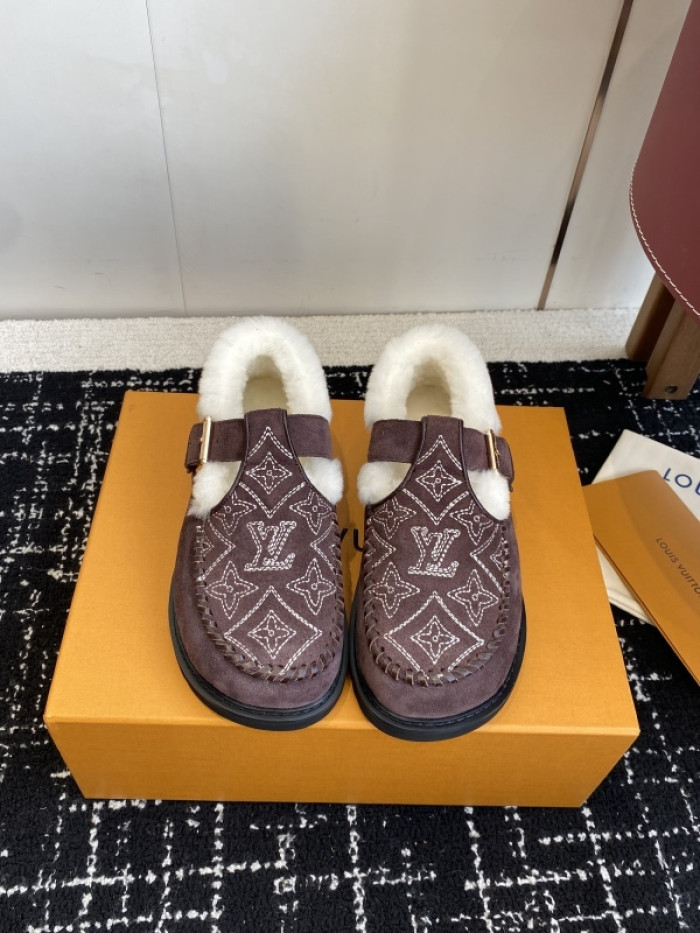 LOVT SNEAKER lv-449