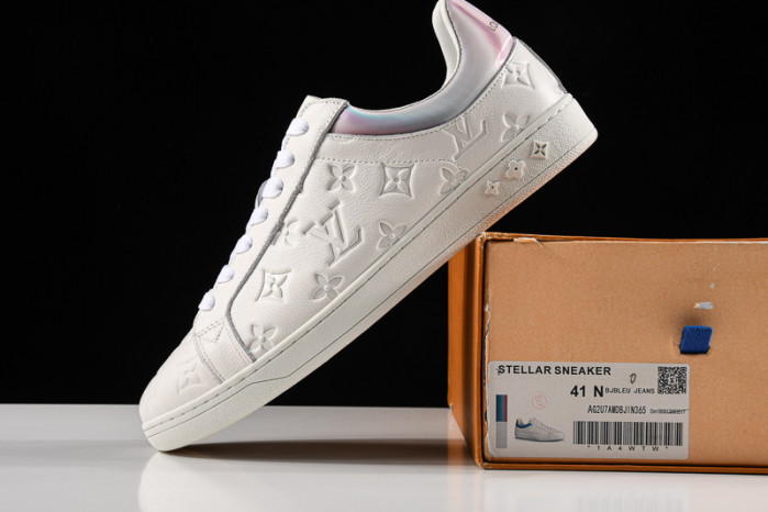 lovt sneaker
