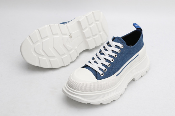 alex mcqu sneakers 112621