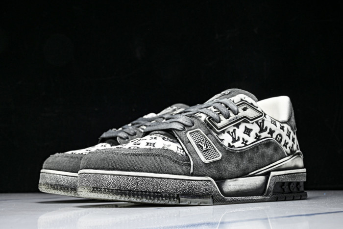 LOVT SNEAKER lv-553
