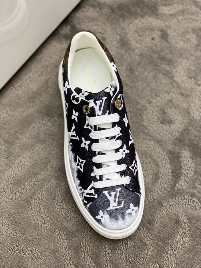 lovt sneaker