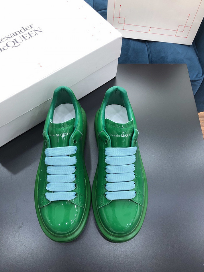 alex mcqu sneakers