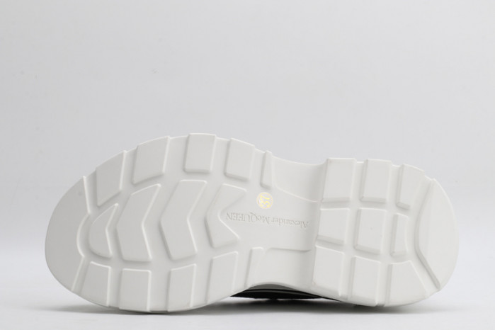 alex mcqu sneakers
