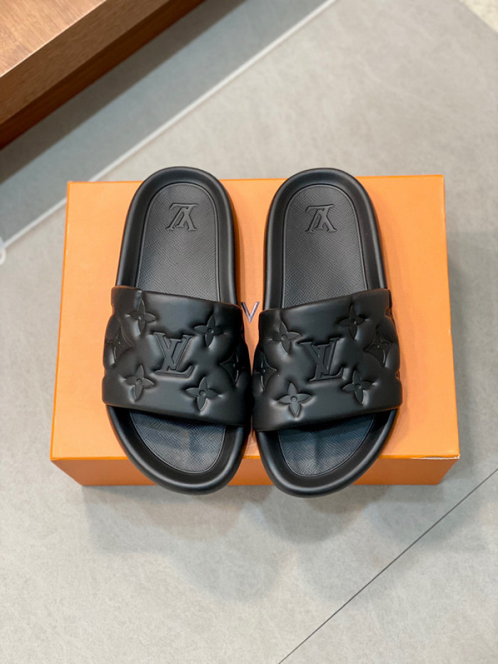 lovt sandal