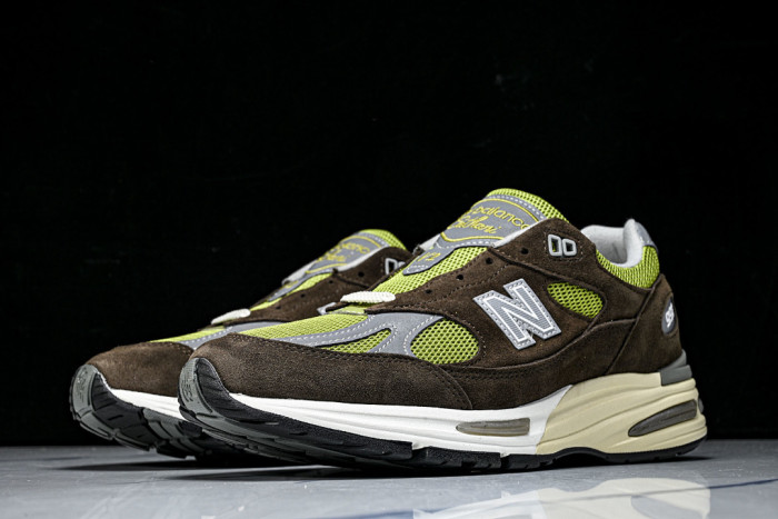 new Ba1an*e 991v2 m1vk daniëlle cathari x kith reverse matcha u991ck2