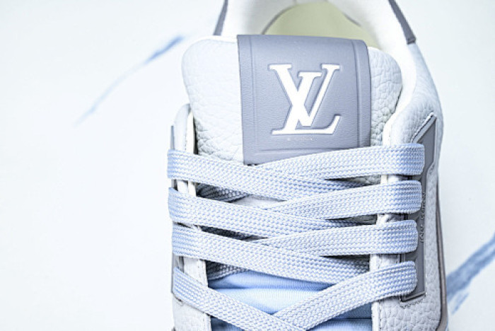 LOVT SNEAKER lv-536