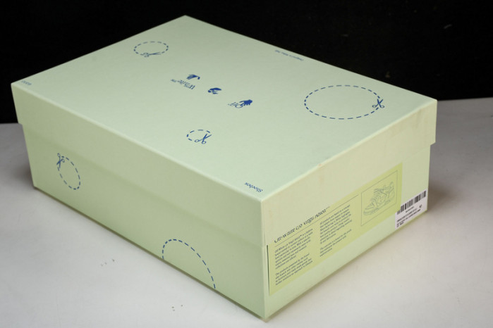 of sneakers ow-25