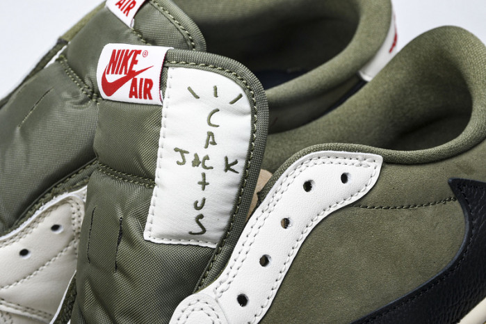 Travis Scott x Air Jordan 1 Low OLIVE DZ7866-200