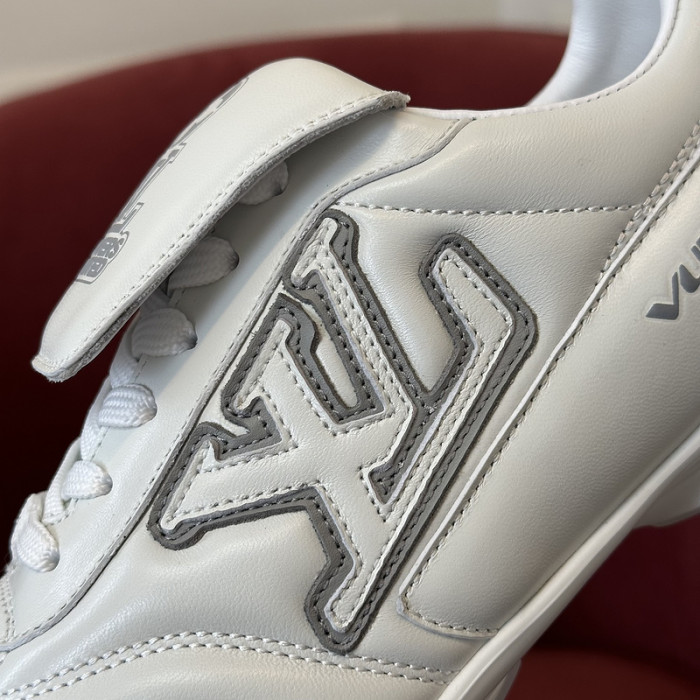 LOVT SNEAKER lv-295