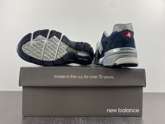 new Ba1an*e 990v3 m1vsa navy denim m990nb3