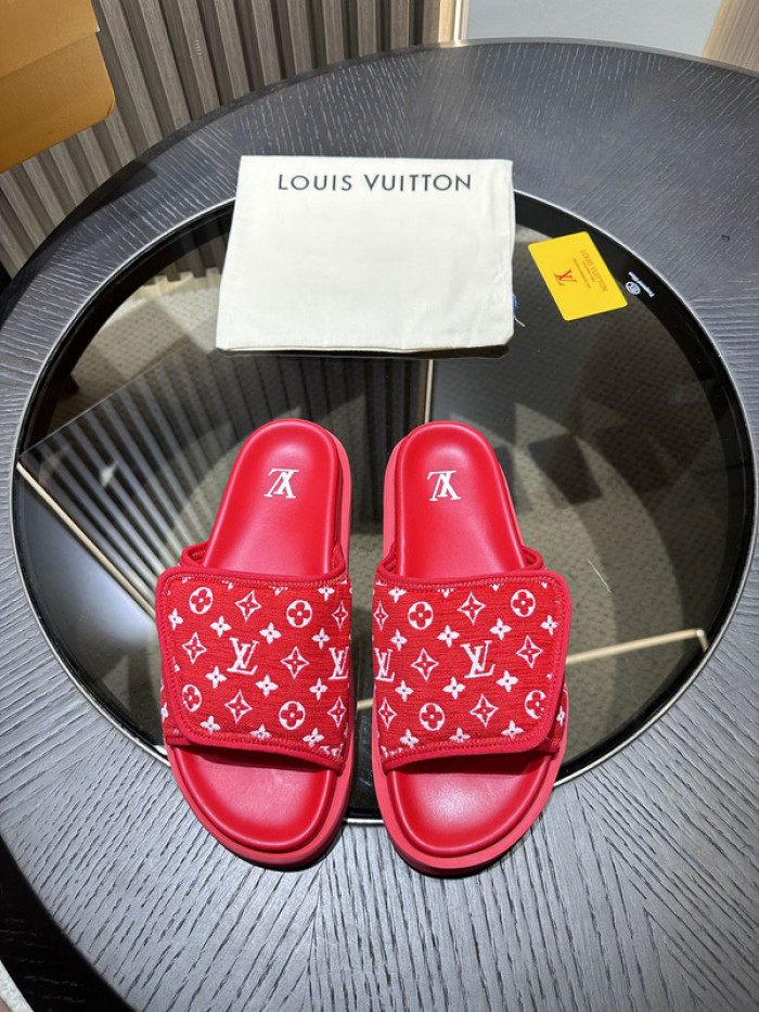 lovt sandal