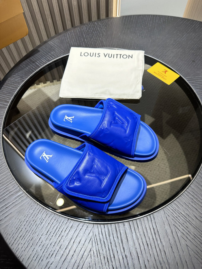 lovt sandal