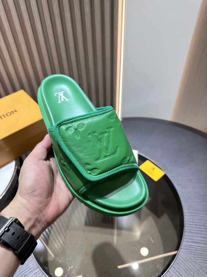 lovt sandal