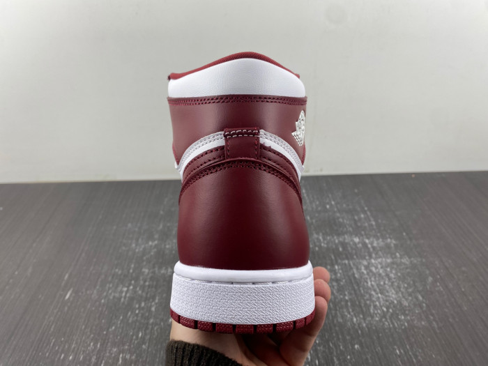 air jordan 1 high og “team red” dz5485-160