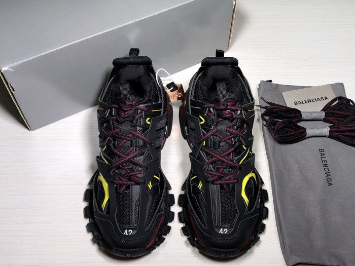 bl tess s. gomma trek low sneakers black yellow h903p039