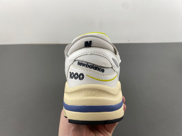 new Ba1an*e 1000 “angora/moonrock” nb x jfg m1000cv