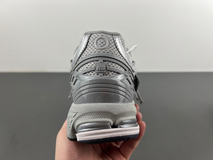 new Ba1an*e 1906a grey m1906ag