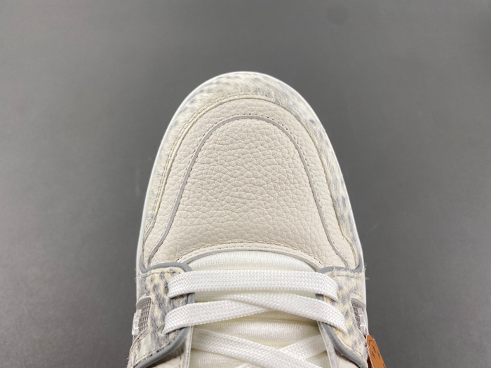 LOVT SNEAKER lv-185