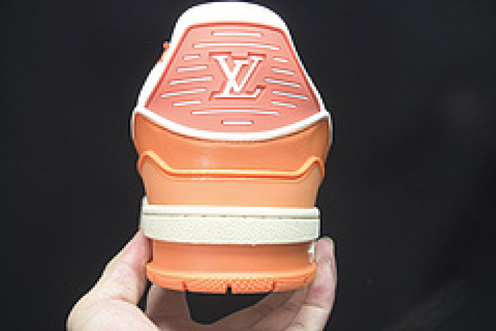 lovt sneaker