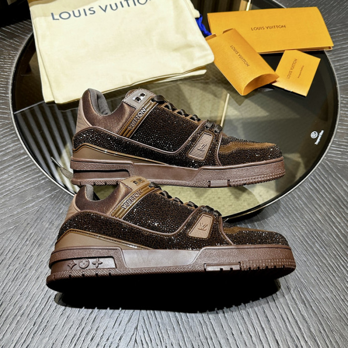 LOVT SNEAKER lv-315