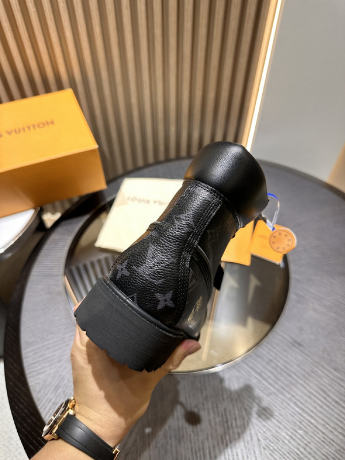 LOVT BOOTS L0-10