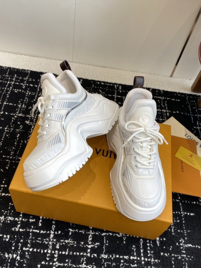 LOVT SNEAKER lv-424