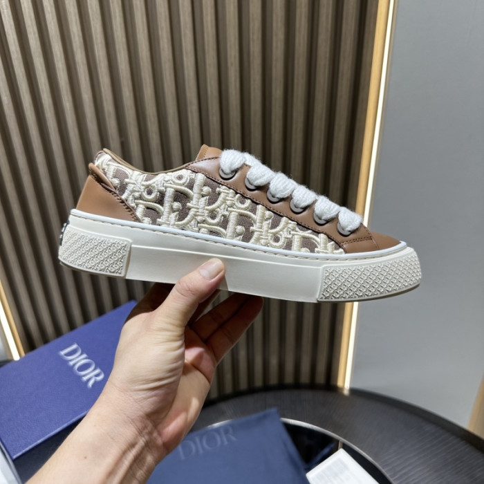 DR B33 LOW-TOP SNEAKERS DR-110